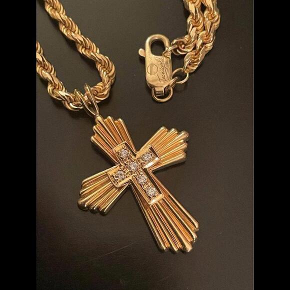 43 Grams Gold VTG Cross Necklace - Picture 2 of 5